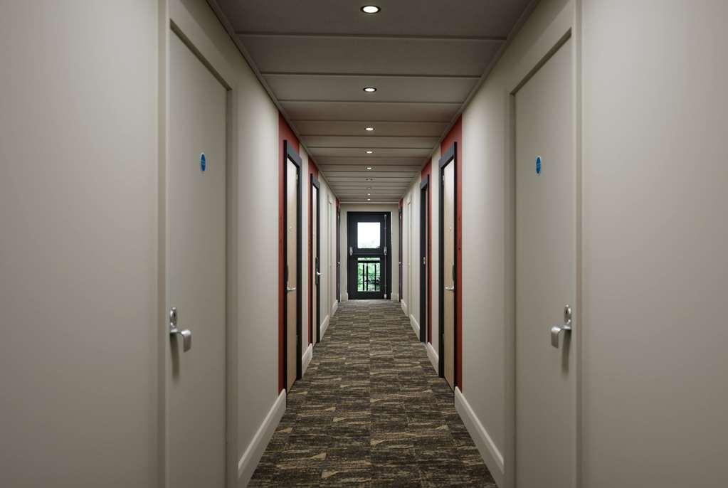 Hotel Super 8 By Wyndham East 3*