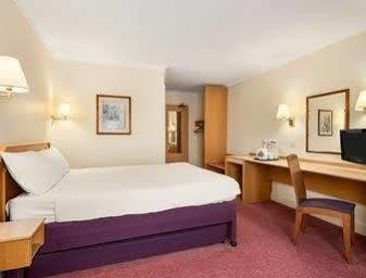 Hotel Super 8 By Wyndham East 3*